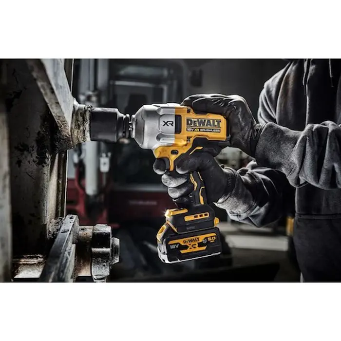 12-1626nm-tstak-18v-xr-impact-wrench-1952-wlononwcrbpwt.webp