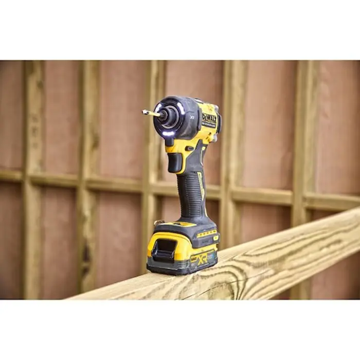18v-xr-hydraulic-impact-driver-2x17ah-powerstack-74249-wlononwcrfkwp.webp