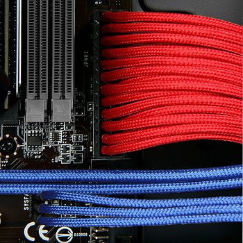 BitFenix 3-Pin Verlängerung 90cm - sleeved blau/blau BFA-MSC-3F90BB-RP