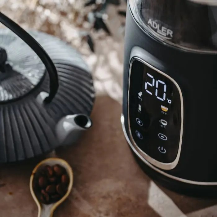 adler-elektricni-grelnik-vode-iz-stekla-z-led-zaslonom-in-na-20480-e0018311.webp