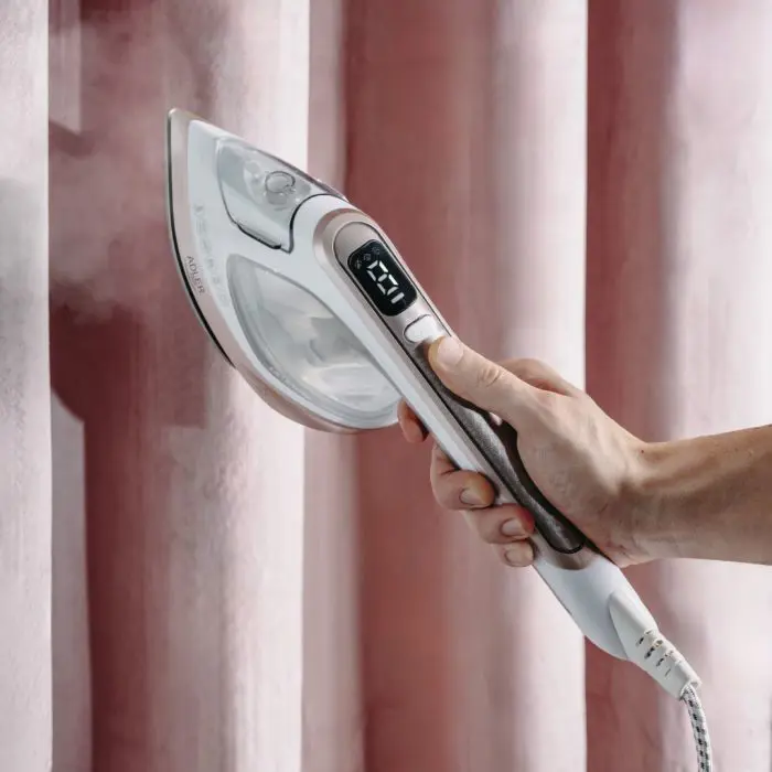 adler-steam-iron-and-steam-cleaner-2-in-1-ad5044-23050-e0016891.webp