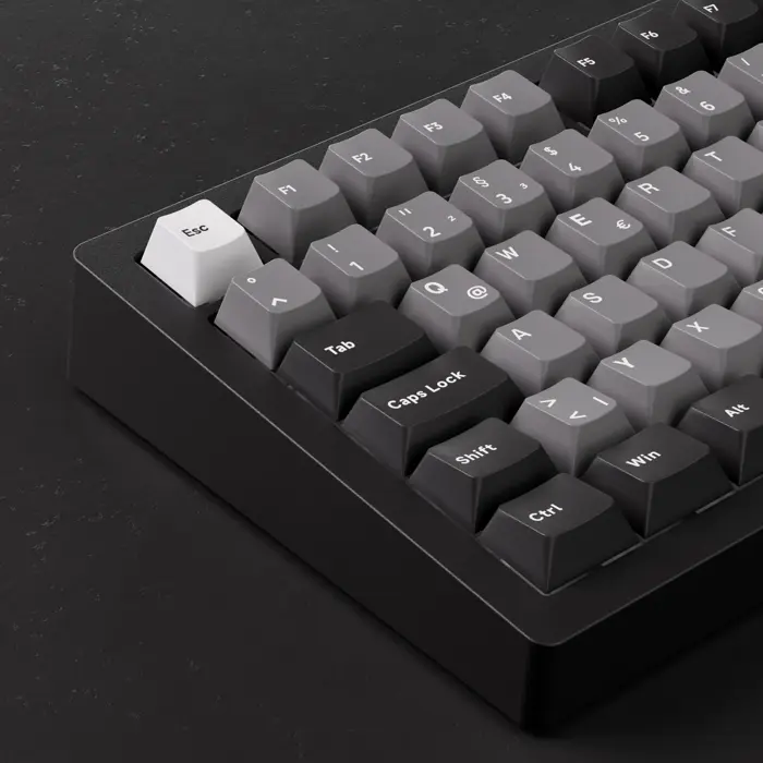 akko-monsgeek-m1-v5-via-black-silver-keyboard-iso-deuknordic-42200-gata-2891-ck.webp