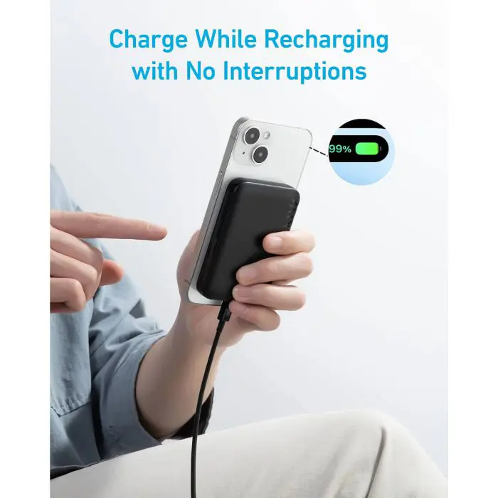 Anker 321 MagGo 5000mAh magnetic wireless power bank, black.