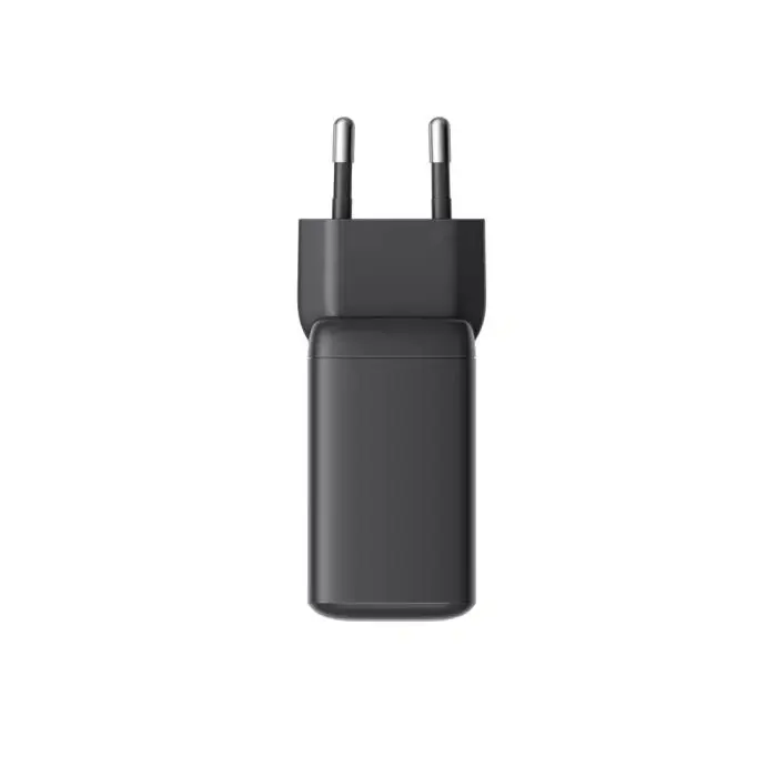 Anker 736 3-port 100W charger, black