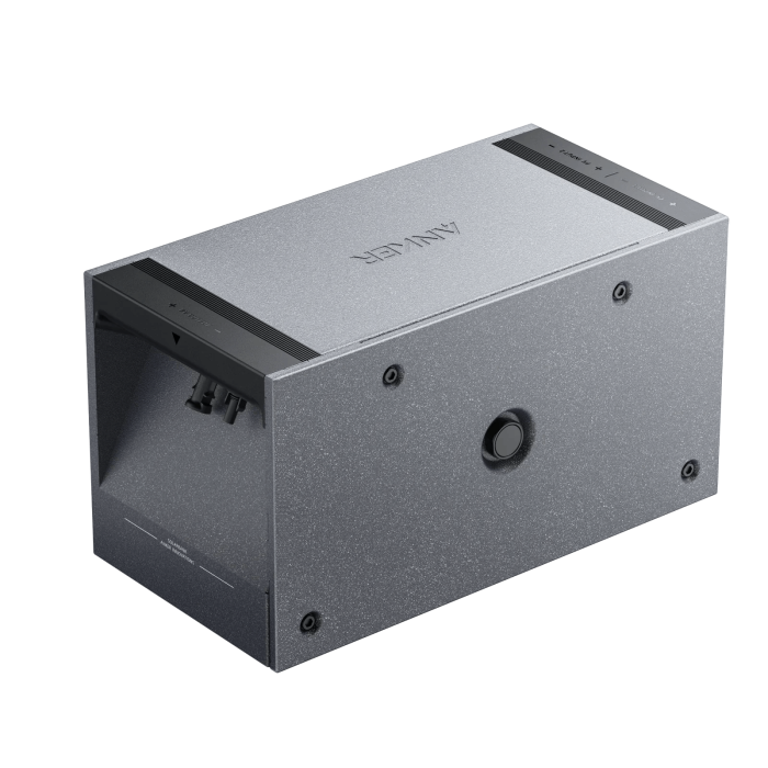 anker-solix-solarbank-e1600-balcony-energy-storage-1639-e0001237.webp