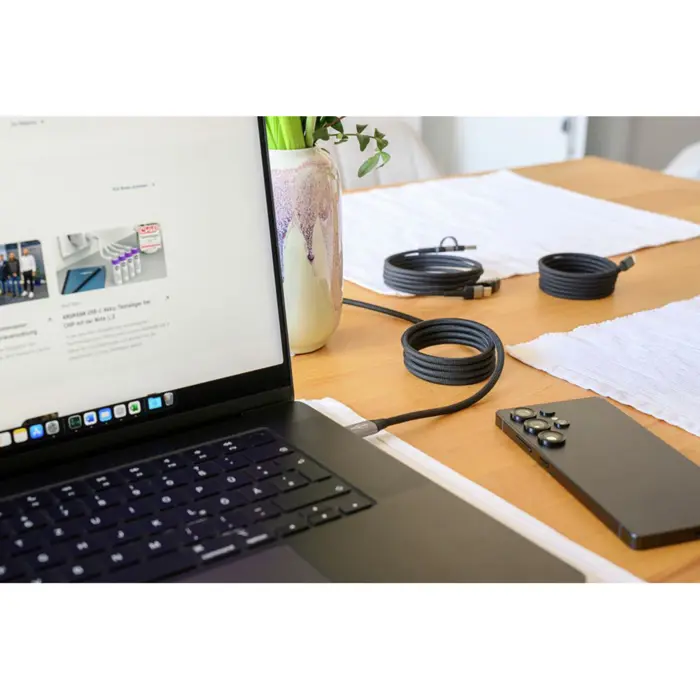 ansmann-magnetic-4in1-charging-cable-black-usb-a-usb-c-light-30091-1700-0188-w.webp