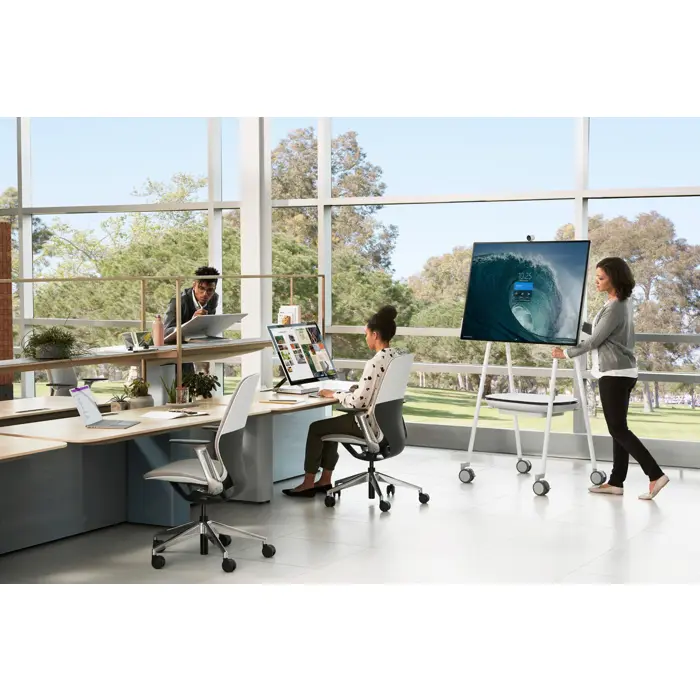 apc-csh2-ups-mobile-battery-for-microsoft-surface-hub-2s3-97269-wlononwcrbgu7.webp