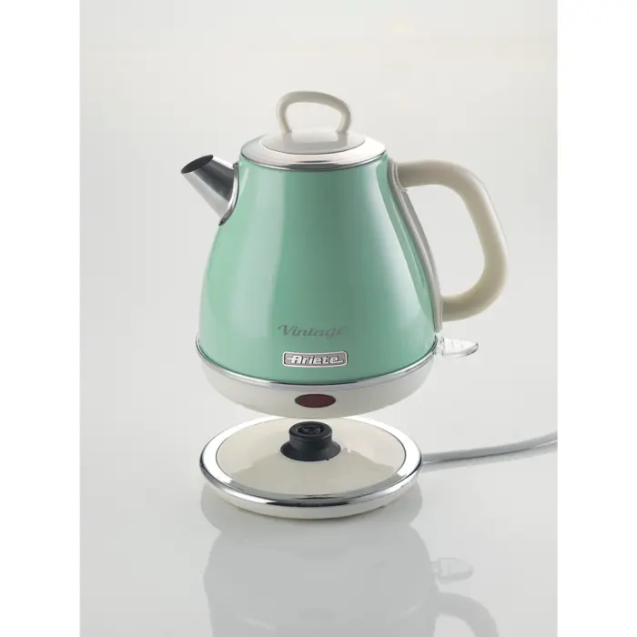 ariete-vintage-kettle-green-light-green-1630-watts-1-litre-74223-2868gr-w.webp