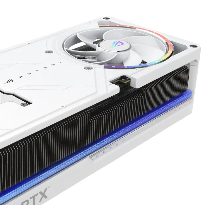 asus-rog-astral-rtx5090-o32g-white-nvidia-geforce-rtx-5090-3-40042-vgaasunvd0932.webp