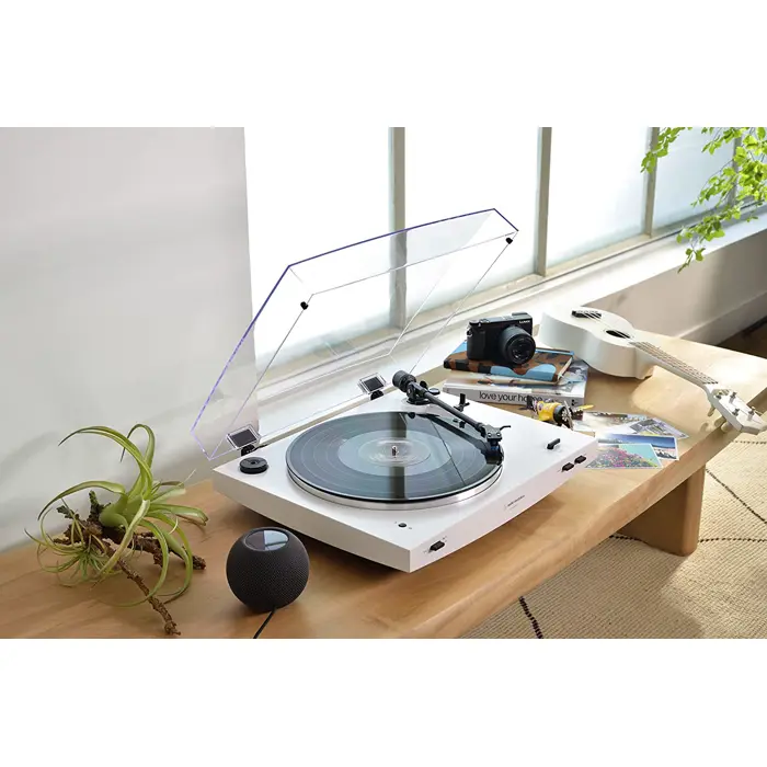 audio-technica-at-lp3xbt-turntable-white-bluetooth-56851-at-lp3xbtwh-w.webp