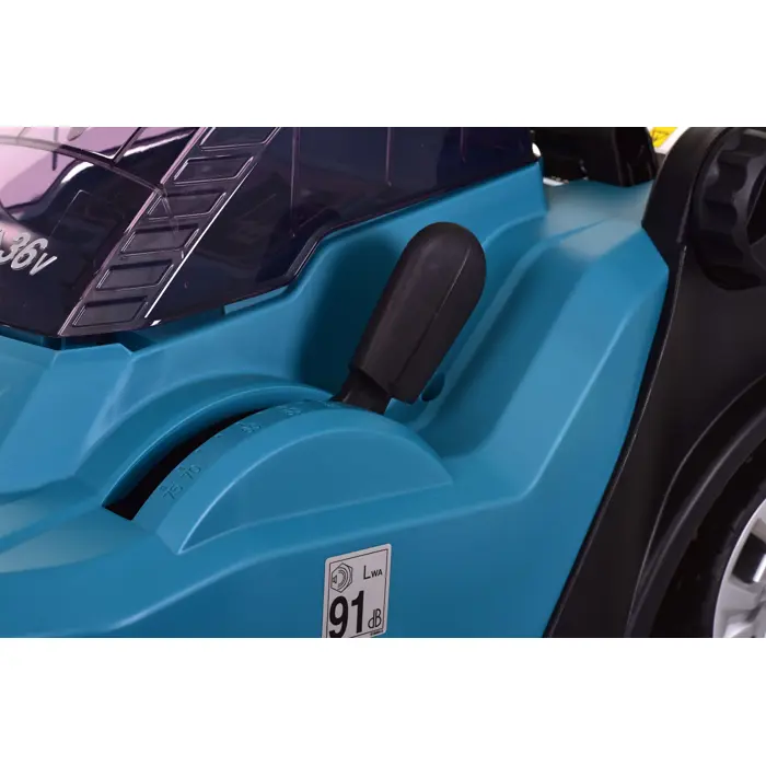 battery-mower-dlm382z-makita-70568-nakmakkos0004.webp