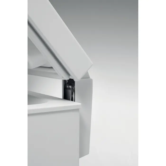 bauknecht-gt-270-2-chest-freezer-white-335-gt2702-w.webp
