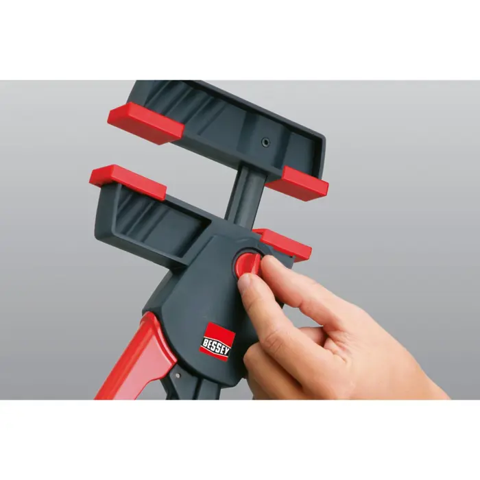 bessey-one-hand-clamp-duoklamp-duo30-8-blackred-300-85-4537-duo30-8-w.webp