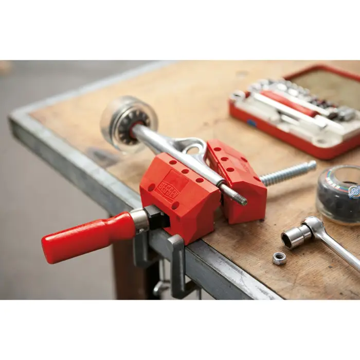 bessey-screw-clamp-s10-red-100mm-incl-2-table-clamps-27414-s10-st-w.webp