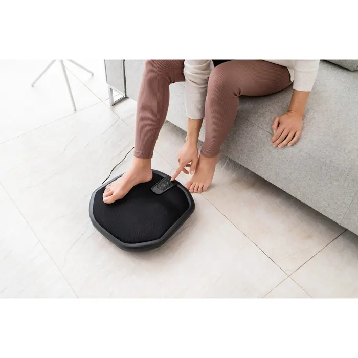 beurer-fm-70-shiatsu-foot-and-back-massager-black-88709-10027-w.webp
