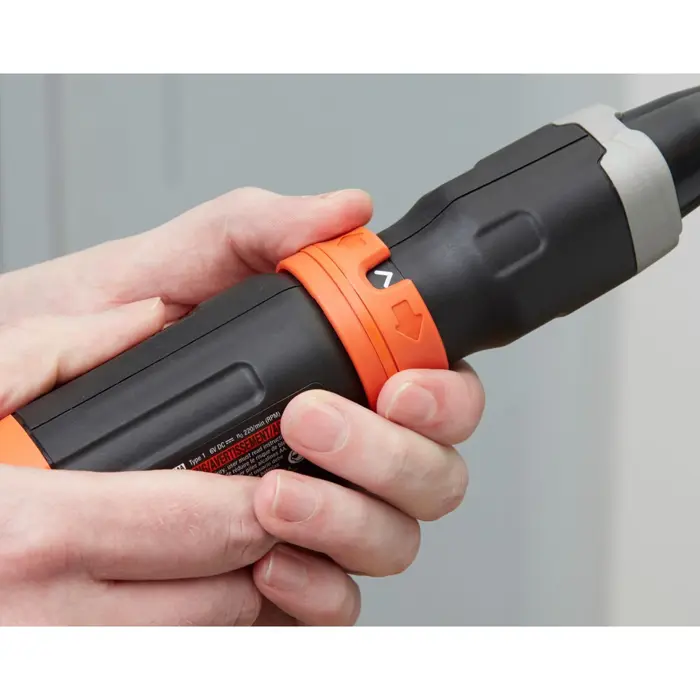 black-decker-bcf601c-xj-power-screwdriverimpact-driver-220-r-23848-wlononwcrdn58.webp