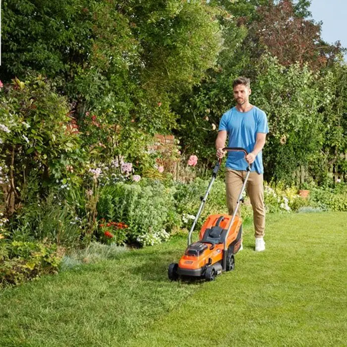 black-decker-bcmw3318l2-push-lawn-mower-battery-black-orange-89081-wlononwcrbw85.webp