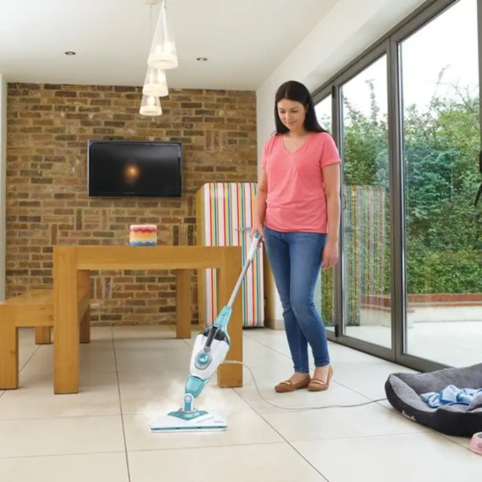 black-decker-bhsm166dsm-steam-cleaner-steam-mop-05-l-1600-w--62219-wlononwcrwj05.webp