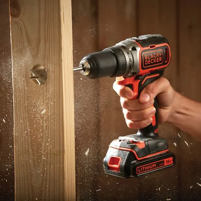 black-decker-bl186kb-qw-drill-1650-rpm-72423-wlononwcr0458.webp