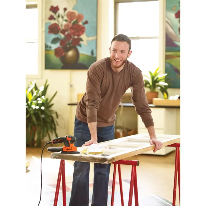 black-decker-ka2500k-qs-portable-sander-67778-nelbdeosc0004.webp