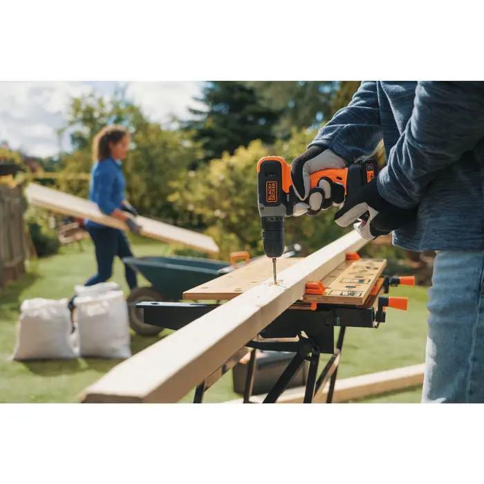 blackdecker-cordless-drillscrewdriver-bcd001c1-18volt-orange-2169-bcd001c1-w.webp