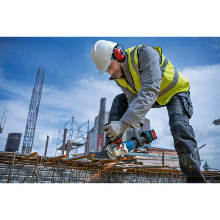 bosch-cordless-angle-grinder-biturbo-gws-18v-15-p-profession-74222-06019h6a01-w.webp
