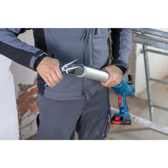 bosch-cordless-cartridge-gun-gcg-18v-600-06019c4001-56378-06019c4001-w.webp