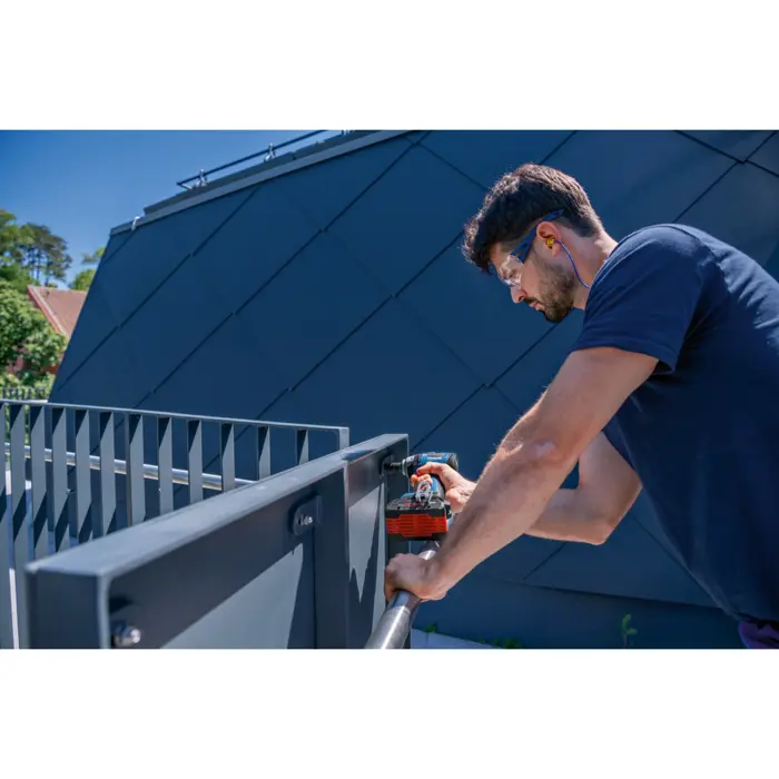 bosch-cordless-impact-wrench-gds-18v-330-hc-professional-18v-51348-06019l5002-w.webp