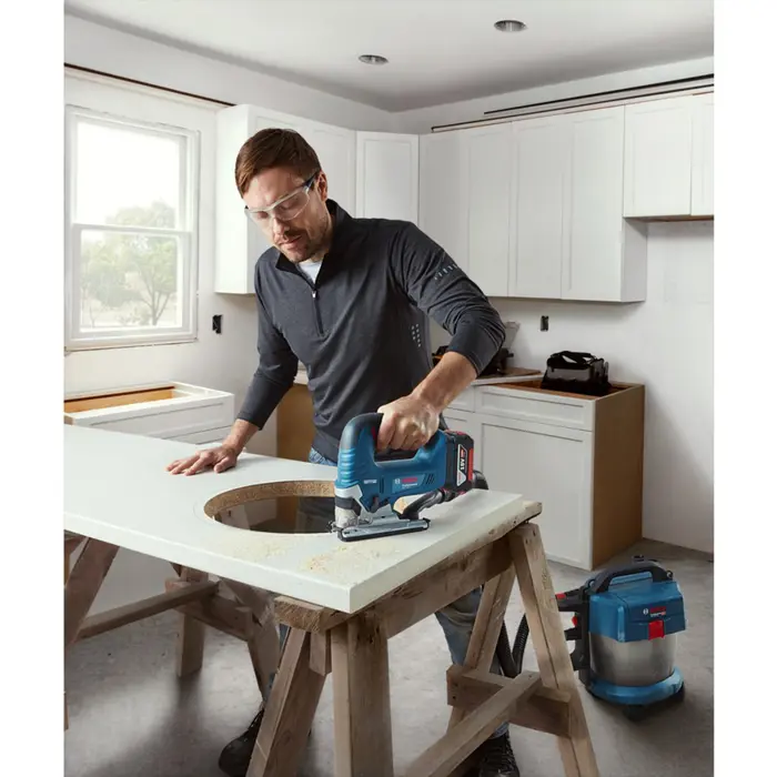 bosch-cordless-jigsaw-gst-18v-125-b-professional-solo-18-vol-4525-06015b3000-w.webp