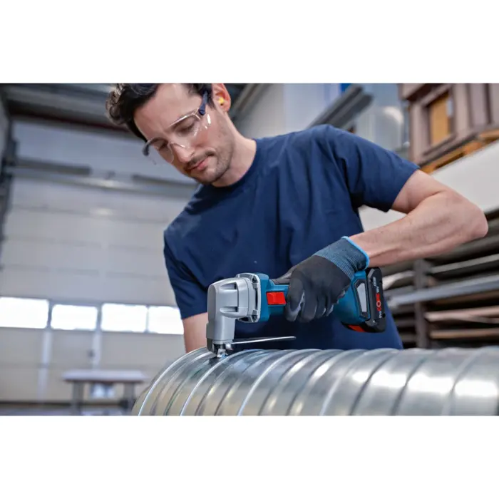 bosch-cordless-metal-shears-gsc-18v-16-e-professional-18v-bl-10920-0601926301-w.webp