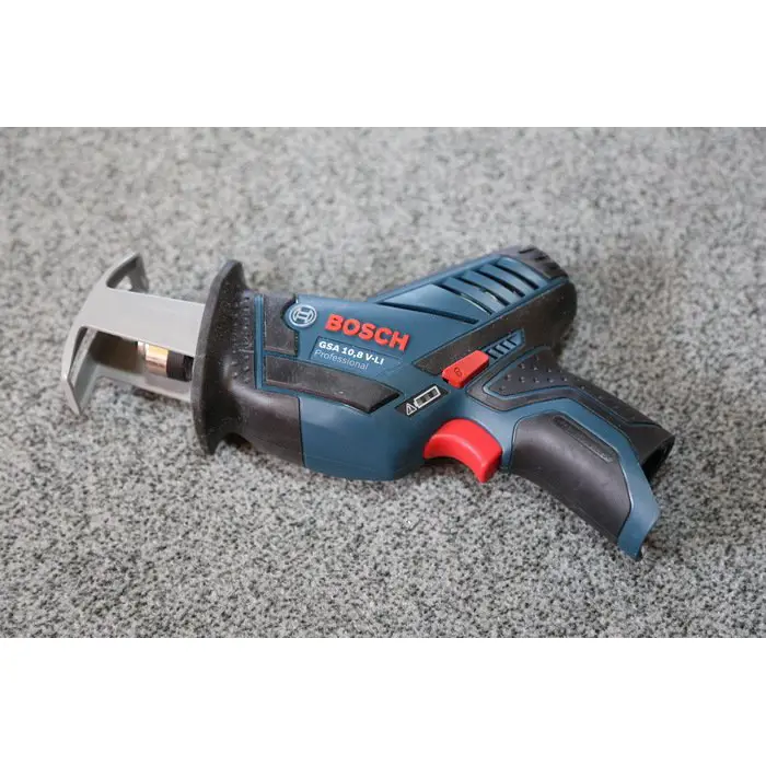 bosch-cordless-saber-saw-gsa-12v-14-solo-professional-12v-bl-90621-060164l902-w.webp