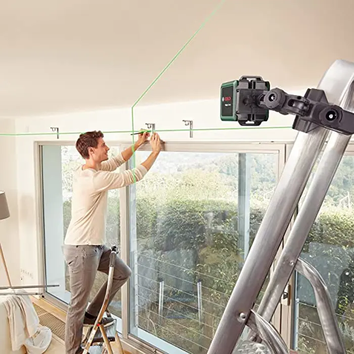 bosch-cross-line-laser-quigo-green-ii-with-clamp-greenblack--12702-0603663c02-w.webp