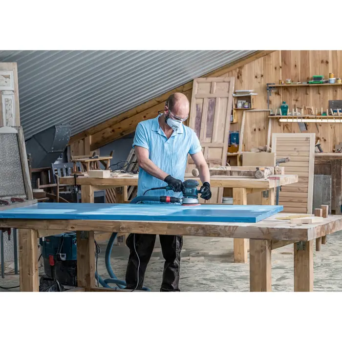 bosch-expert-c470-sanding-sheet-125mm-k320-multi-hole-50-pie-60297-2608901133-w.webp
