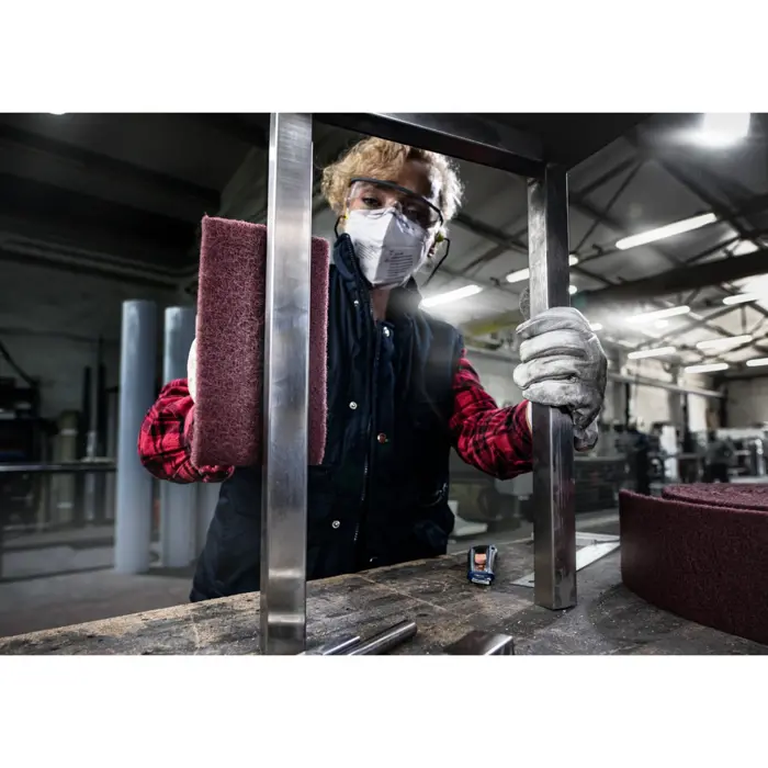 bosch-expert-fleece-roll-n880-very-fine-a-100mmx10m-sanding--93305-2608901224-w.webp