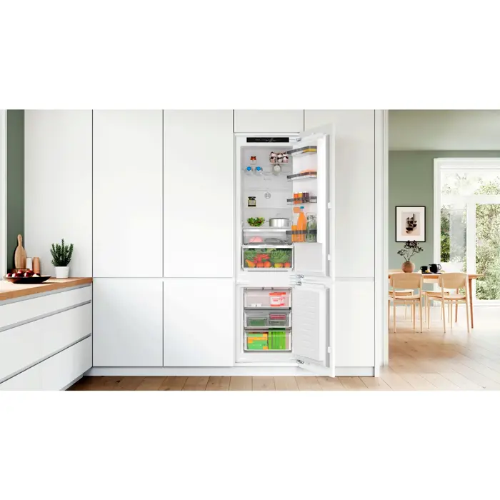 bosch-kin96vfd0-series-4-fridge-freezer-combination-99685-kin96vfd0-w.webp