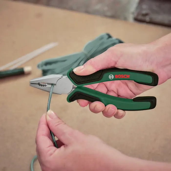 bosch-powertools-pliers-set-1600a02c0s-3-pieces-greenblack-44958-1600a02c0s-w.webp