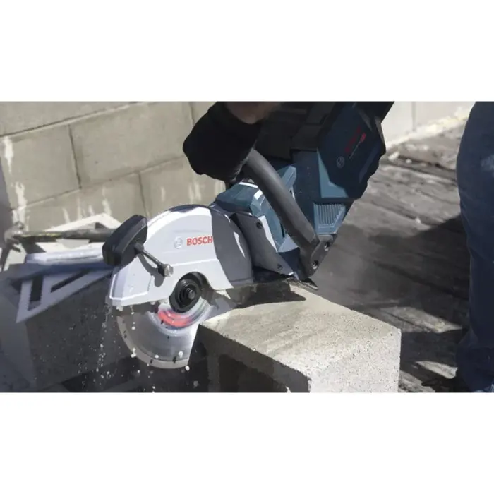 bosch-professional-cordless-cutting-saw-gcs-18v-230-professi-1652-06013b0000-w.webp