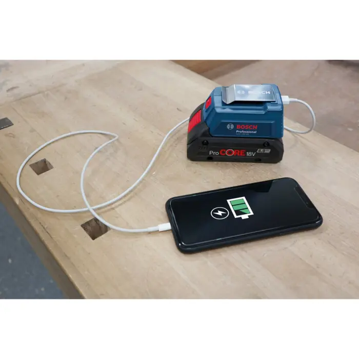 bosch-usb-charging-adapter-gaa-18v-48-professional-blue-batt-79870-06188000l6-w.webp