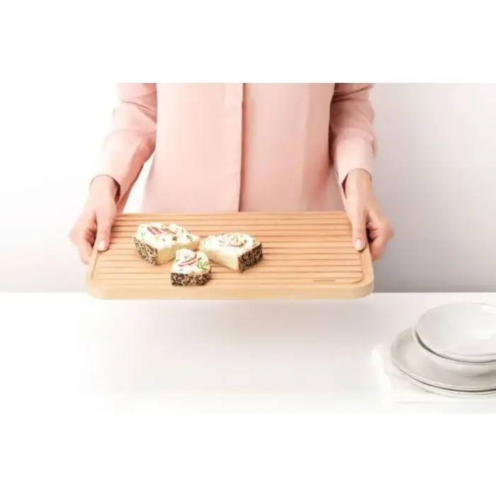 brabantia-elegant-bread-cutting-board-beech-260728-35758-e0003312.webp