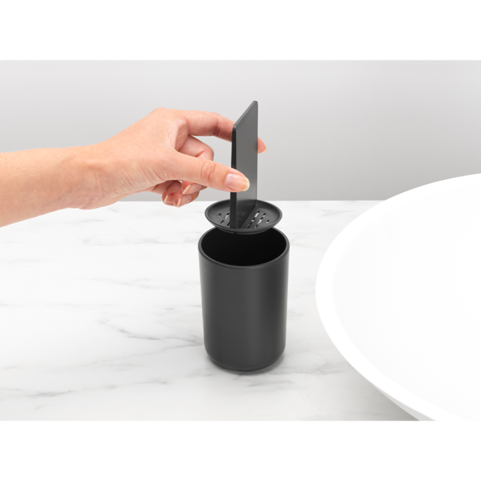brabantia-toothbrush-holder-gray-13060-e0003322.webp