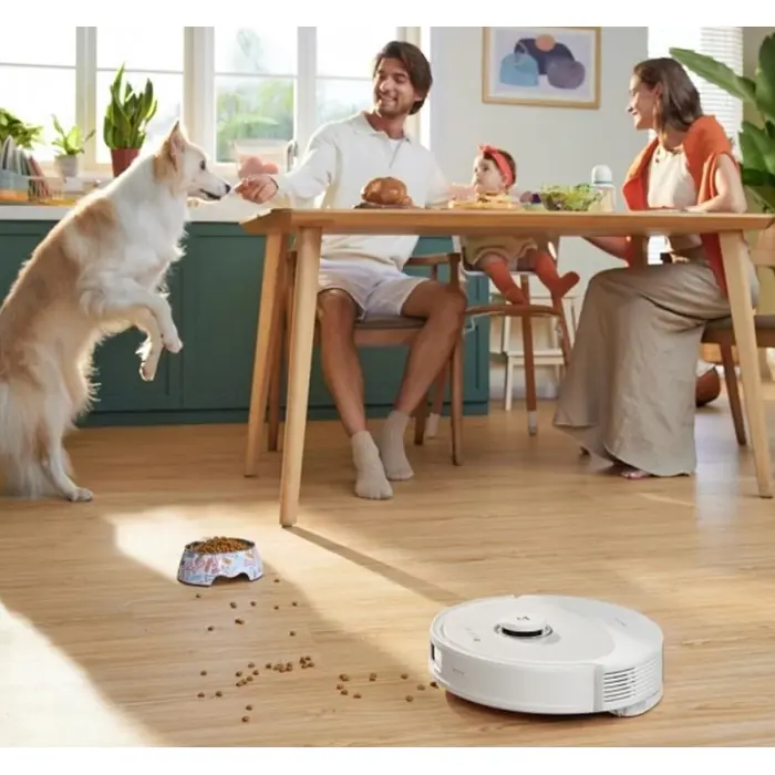 cleaning-robot-roborock-q8-max-white-73789-agdrrcros0027.webp