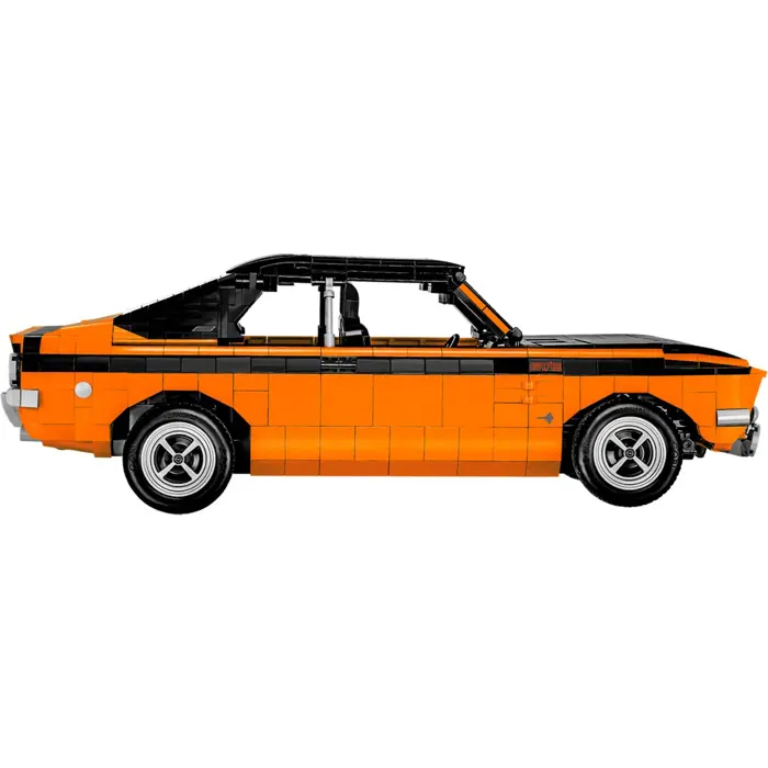 cobi-opel-manta-a-gte-1974-construction-toy-scale-112-16910-cobi-24349-w.webp