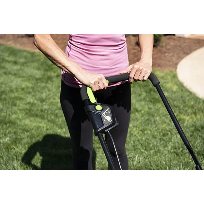 cordless-mower-24v-33-cm-greenworks-gd24lm33-2516107-55053-nakgrwkos0024.webp