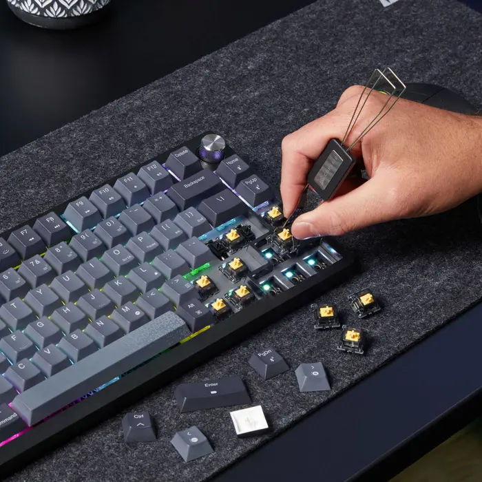 corsair-k65-plus-wireless-tkl-gaming-tastatur-tkl-75-corsair-40300-gata-2903-ck.webp