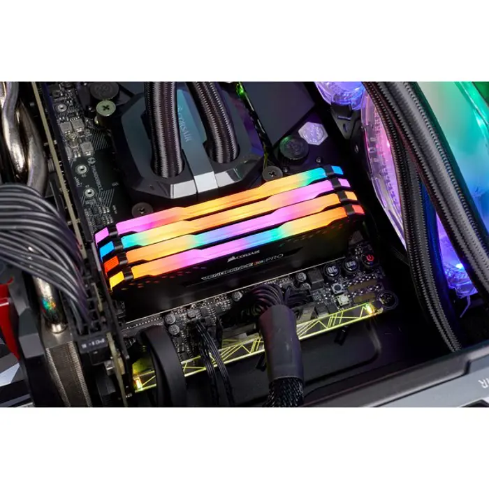 corsair-vengeance-rgb-pro-32gb-4x8-95567-wlononwcraakh.webp
