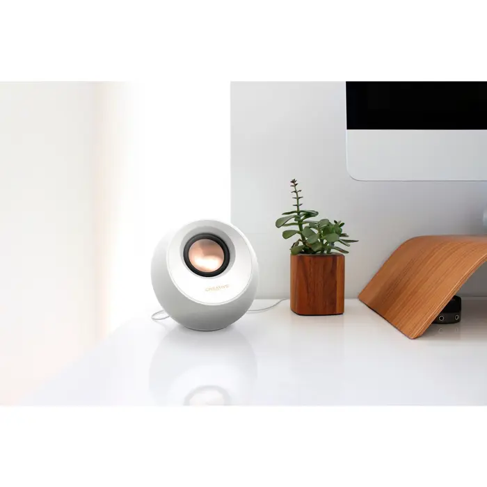 creative-pebble-v3-pc-speakers-white-bluetooth-usb-c-jack-60026-51mf1700aa002-w.webp