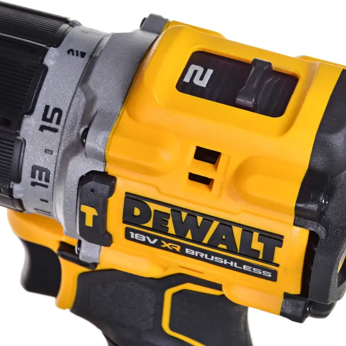 dcd805dcf850-2x50ah-18v-combo-set-dewalt-23092-wlononwcrbm48.webp