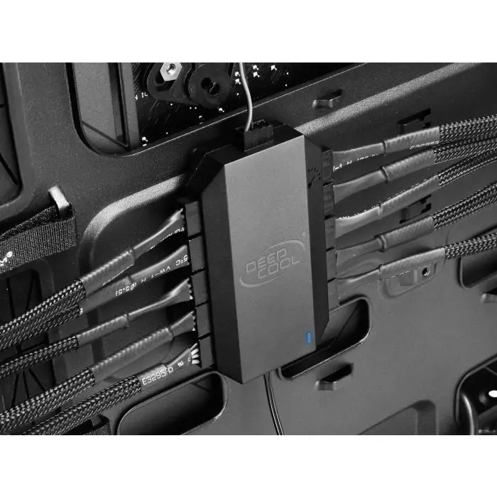 deep-cool-fan-hub-fh-10-fan-control-black-10-port-85360-dp-f10pwm-hub-w.webp