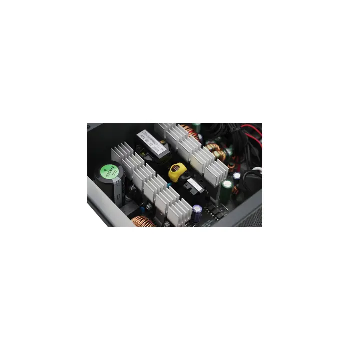 deepcool-pf700-power-supply-unit-700-w-204-pin-atx-atx-black-88345-zdldecobu0003.webp