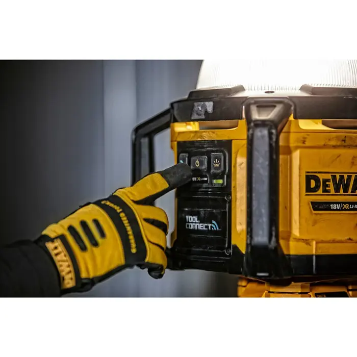 dewalt-cordless-construction-spotlight-96153-wlononwcr0359.webp